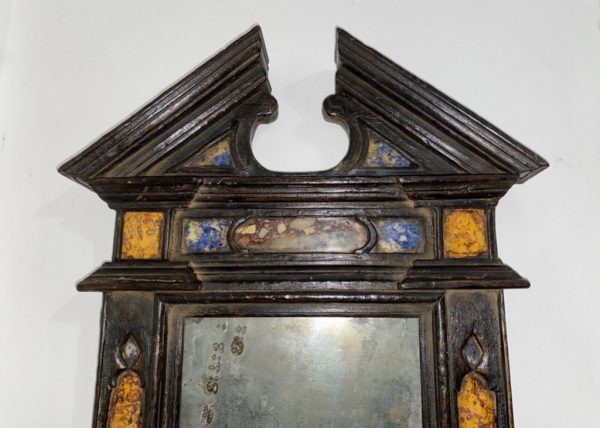 Antica cornice a tempietto ebanizzata con inserti in marmo del XVII secolo - 004