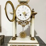 Antico orologio a pendolo in bronzo dorato e marmo del XIX secolo ‘800 – 002