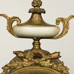 Antico orologio a pendolo in bronzo dorato e marmo del XIX secolo ‘800 – 005