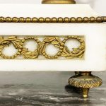 Antico orologio a pendolo in bronzo dorato e marmo del XIX secolo ‘800 – 006