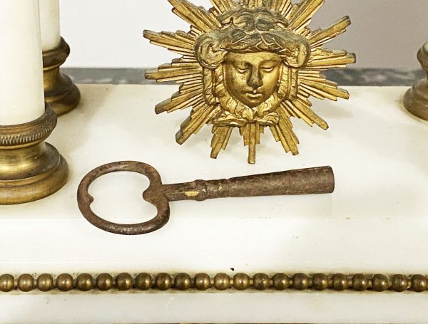 Antico orologio a pendolo in bronzo dorato e marmo del XIX secolo ‘800 - 009