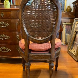 Antica poltrona in stile Luigi XVI noce del ‘700 - Foto da dietro