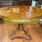Antico tavolo sorrentino lastronato ed intarsiato dell‘800 (XIX secolo) – Immagine principale