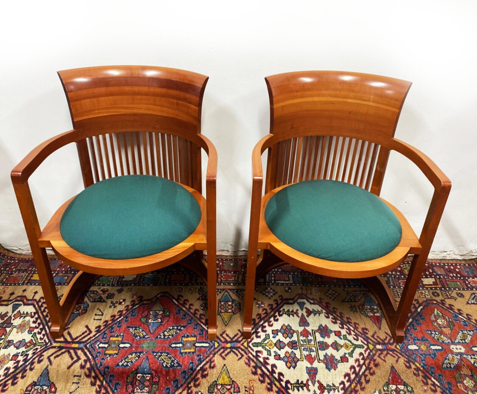 Coppia poltrone 606 Barrel Frank Lloyd Wright per Cassina