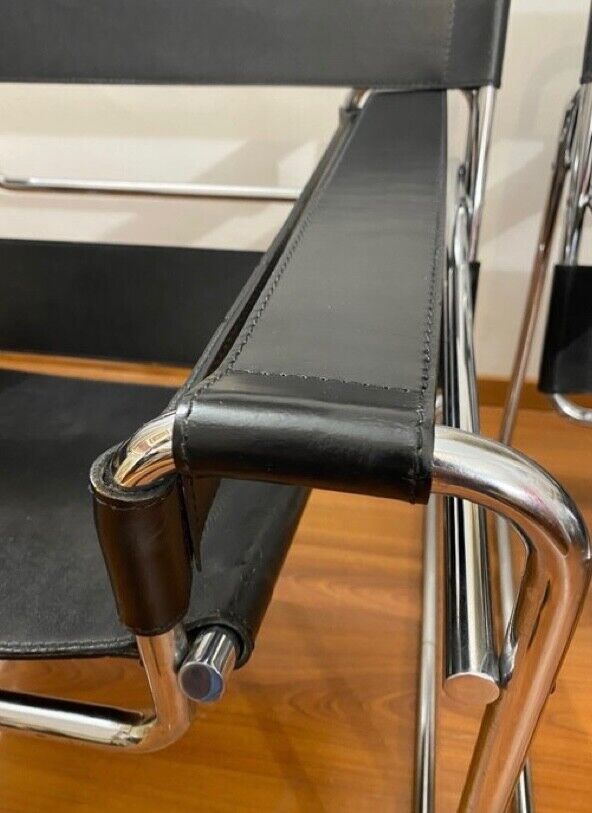 Wassily Chair – GAVINA – designer Marcel Breuer – Particolare del bracciolo della poltrona