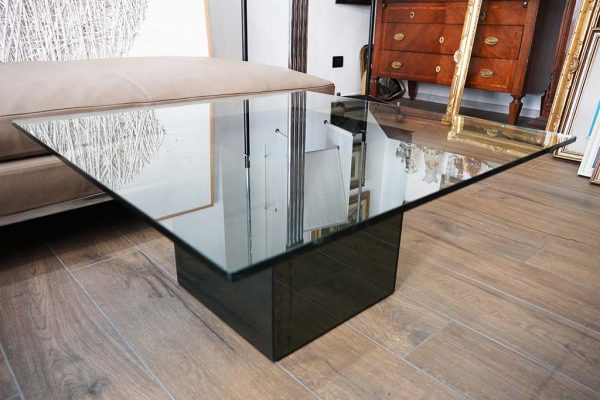 Tavolino basso “Bloc” di Acerbis, designer Nanda Vigo, 1970 - Immagine dall'alto