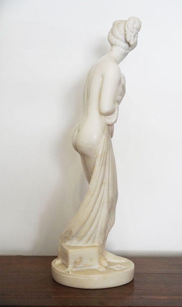 “Venere italica”, statuetta anni ‘30 - Particolare di fianco