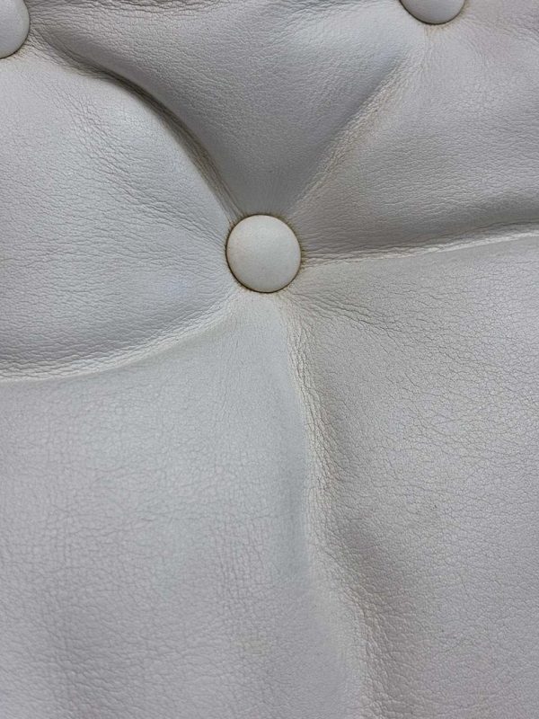 Coppia di poltrone "Falcon" di Frau, designer Sigurd Ressel, anni ‘70 - Particolare