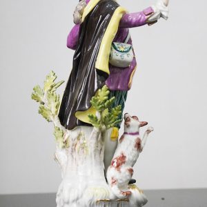 Statuina in porcellana, Meissen: gentiluomo con cane - Immagine laterale
